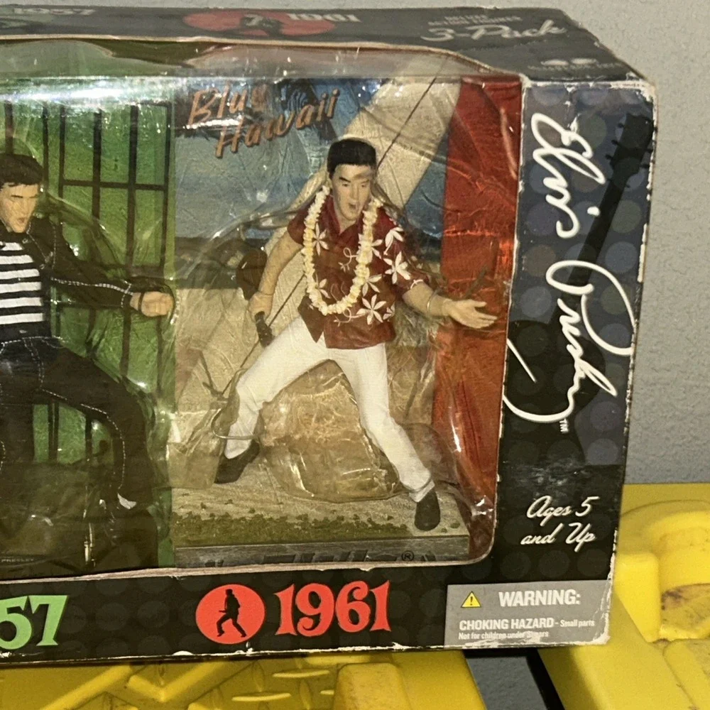 NEW Elvis Presley Deluxe Action Figures 3-Pack: 1956, 1957, 1961 -McFarlane Toys